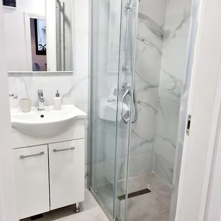 Cozy Near Center * Bukurešť