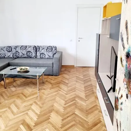 Cozy Near Center Apartament Bukareszt